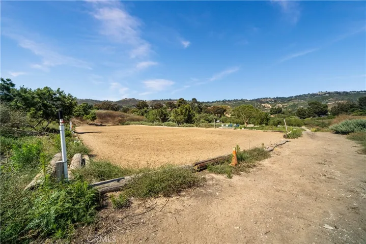 2 W Pomegranate Road, Rancho Palos Verdes, California 90275
