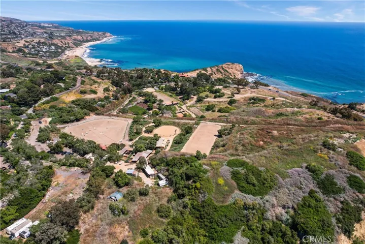2 W Pomegranate Road, Rancho Palos Verdes, California 90275