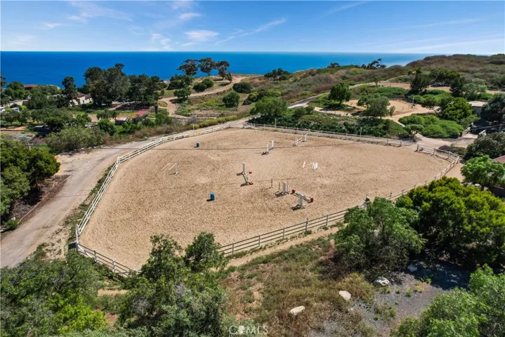 2 W Pomegranate Road, Rancho Palos Verdes, California 90275