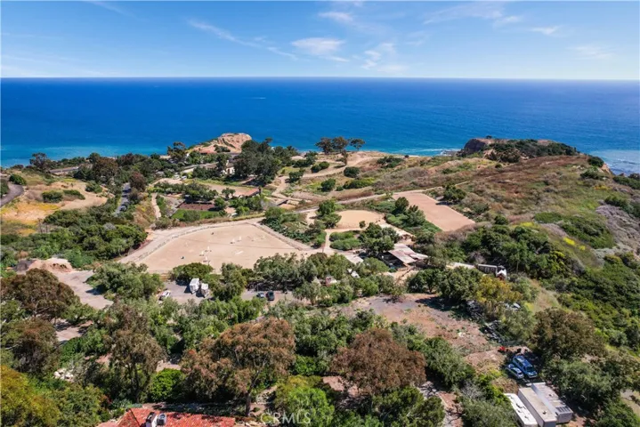 2 W Pomegranate Road, Rancho Palos Verdes, California 90275