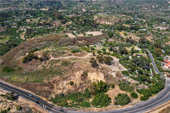 2 W Pomegranate Road, Rancho Palos Verdes, California 90275