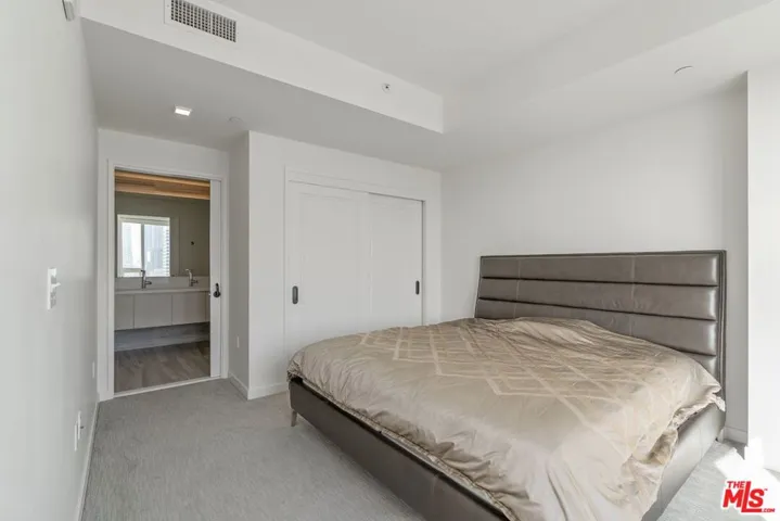1050 S Grand Avenue 1604, Los Angeles, California 90015