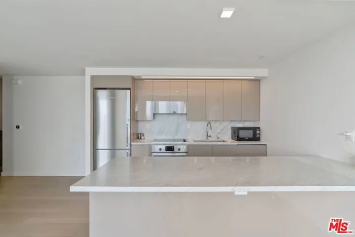 1050 S Grand Avenue 1604, Los Angeles, California 90015