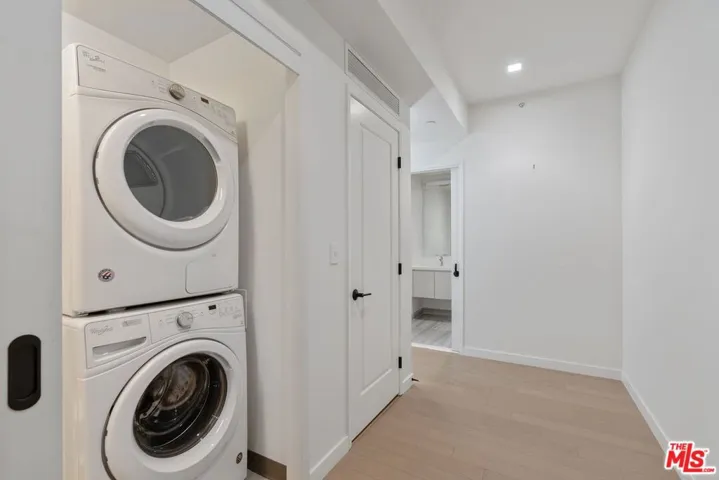 1050 S Grand Avenue 1604, Los Angeles, California 90015
