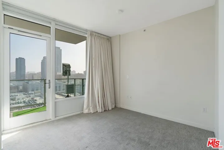 1050 S Grand Avenue 1604, Los Angeles, California 90015
