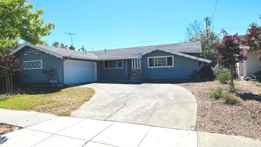 10460 Davison Avenue, Cupertino, California 95014