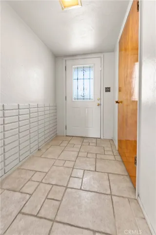 415 E Sandra Avenue, Tulare, California 93274