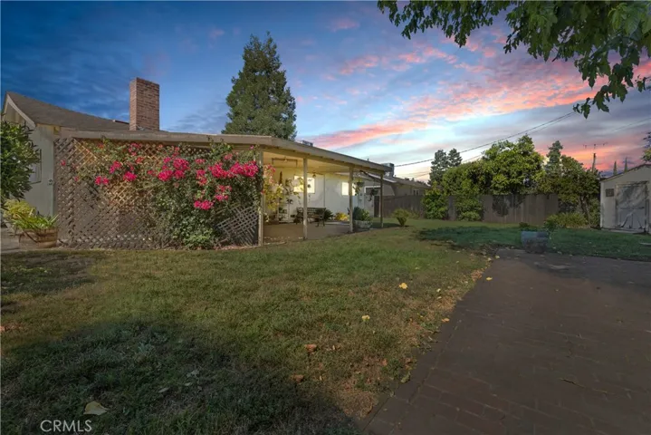415 E Sandra Avenue, Tulare, California 93274