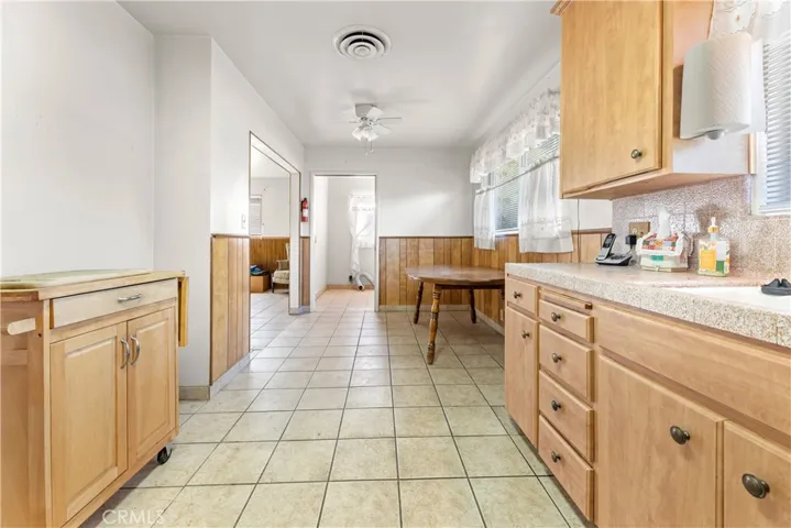 415 E Sandra Avenue, Tulare, California 93274