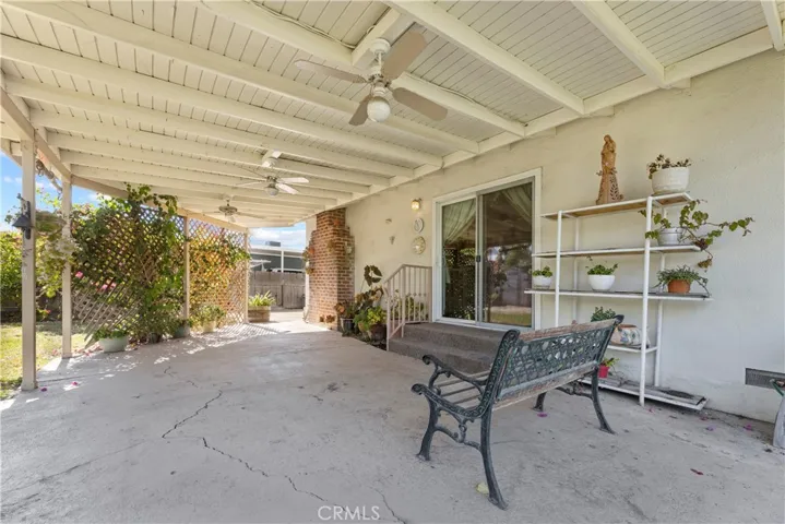 415 E Sandra Avenue, Tulare, California 93274