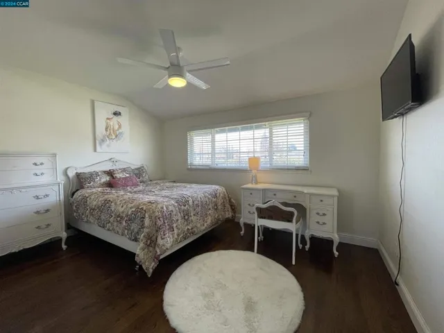 6124 Madison Ave, Carmichael, California 95608