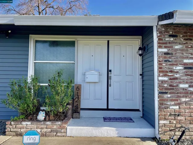 6124 Madison Ave, Carmichael, California 95608