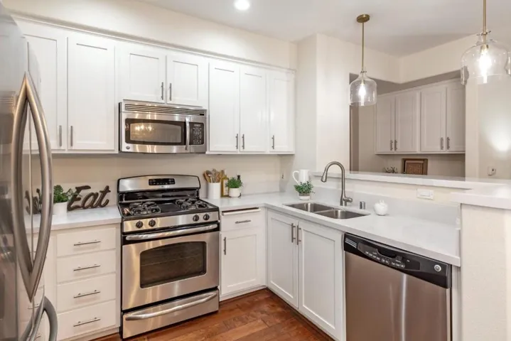 4388 El Camino Real 118, Los Altos, California 94022