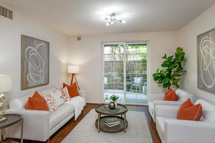4388 El Camino Real 118, Los Altos, California 94022