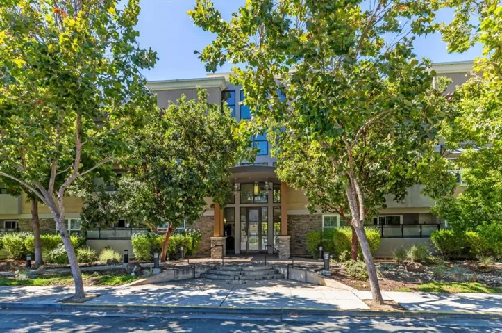 4388 El Camino Real 118, Los Altos, California 94022