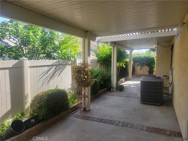 5888 Brookside, Banning, California 92220