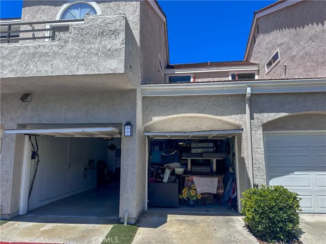 2 car garage