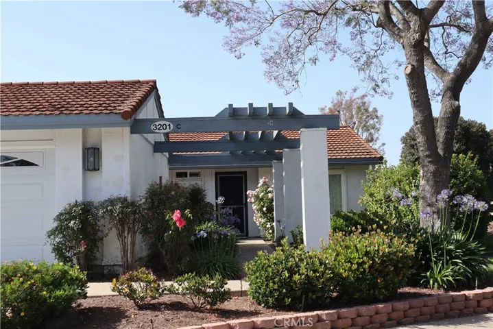 3201 Via Buena C, Laguna Woods, California 92637