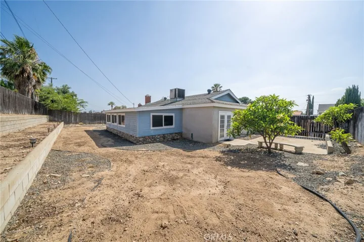 6145 Orange Knoll Avenue, San Bernardino, California 92404