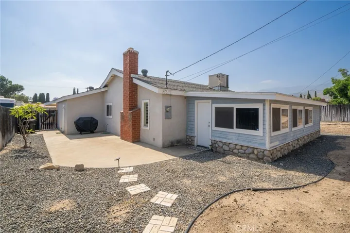 6145 Orange Knoll Avenue, San Bernardino, California 92404