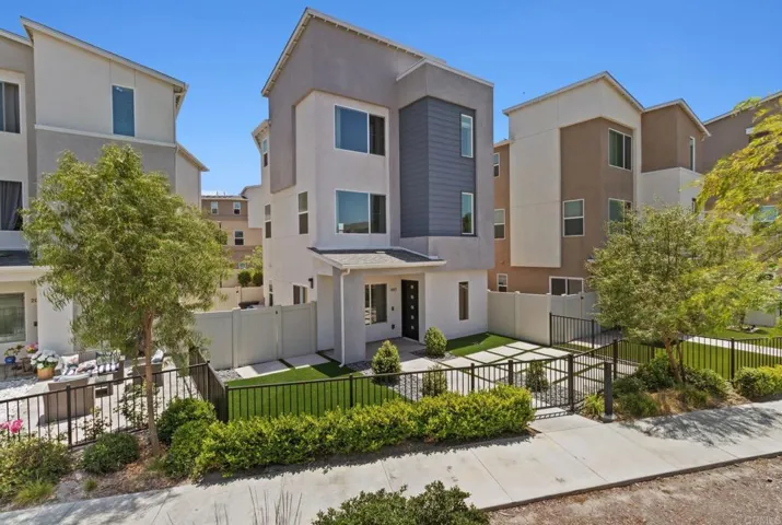 2013 Aquarius St, Chula Vista, California 91915