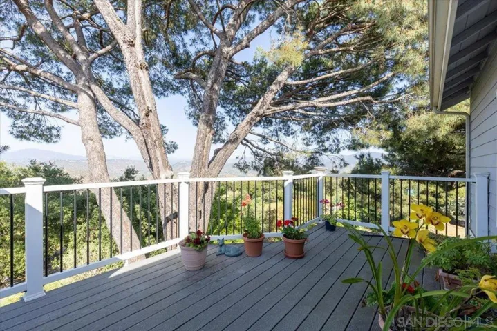 Trex deck off the living room to enjoy the breathtaking views