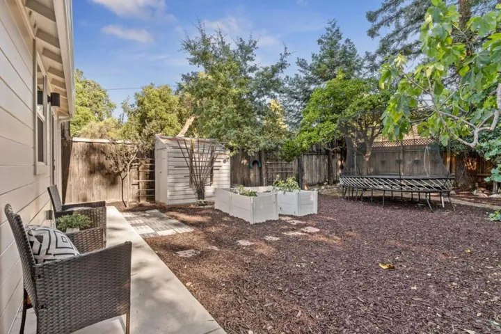 16220 Blossom Hill Road, Los Gatos, California 95032