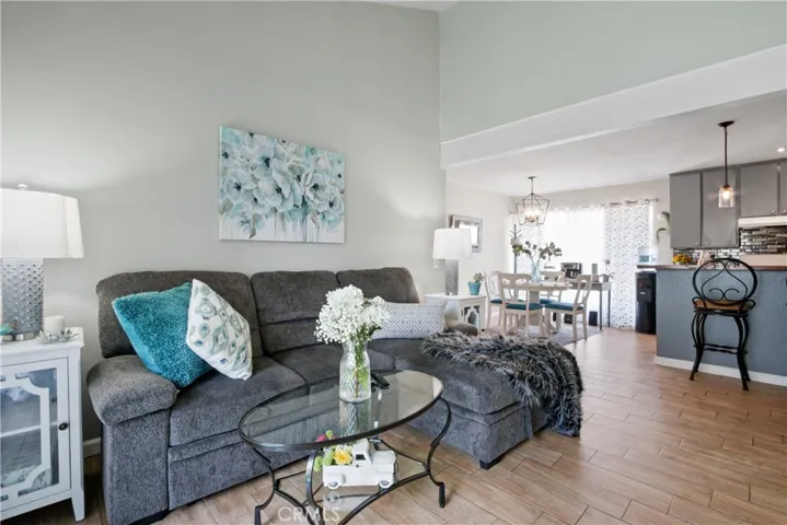 15432 La Mirada Boulevard A201, La Mirada, California 90638