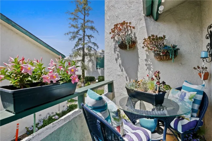 15432 La Mirada Boulevard A201, La Mirada, California 90638