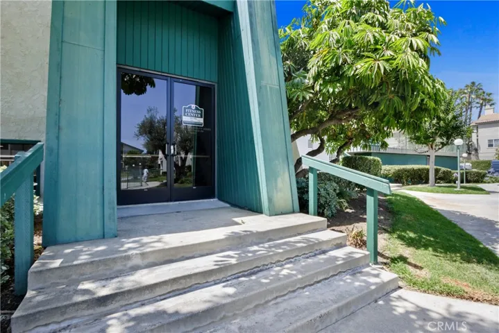 15432 La Mirada Boulevard A201, La Mirada, California 90638