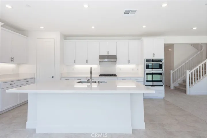 650 Leonard Drive, Rancho Mission Viejo, California 92694
