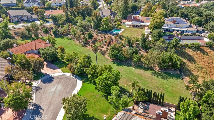 6055 Macadam Court, Agoura Hills, California 91301