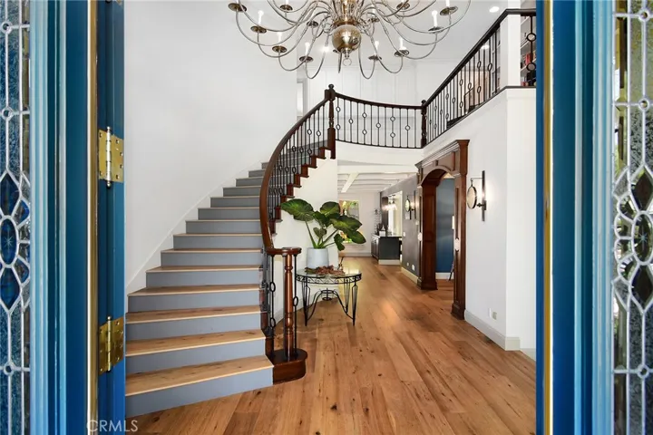 6055 Macadam Court, Agoura Hills, California 91301