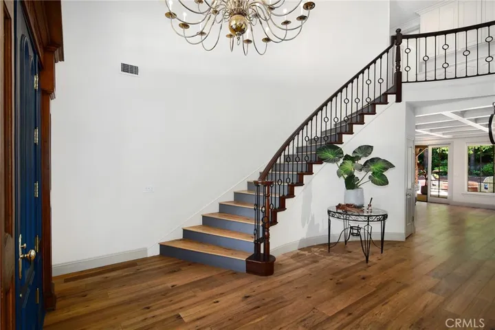 6055 Macadam Court, Agoura Hills, California 91301