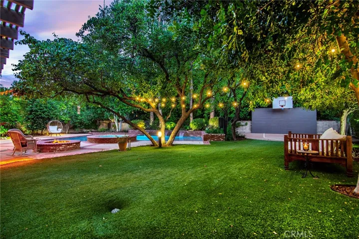 6055 Macadam Court, Agoura Hills, California 91301