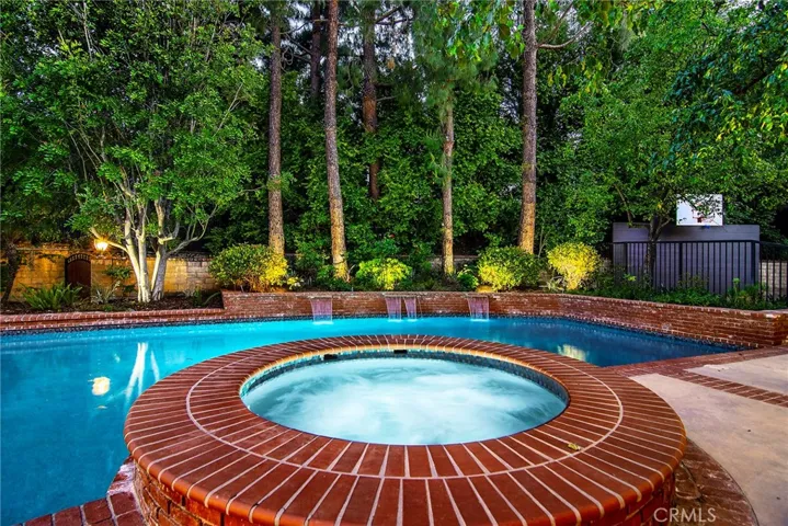 6055 Macadam Court, Agoura Hills, California 91301