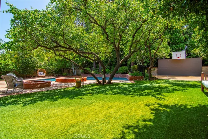 6055 Macadam Court, Agoura Hills, California 91301