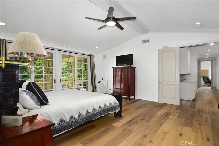 6055 Macadam Court, Agoura Hills, California 91301