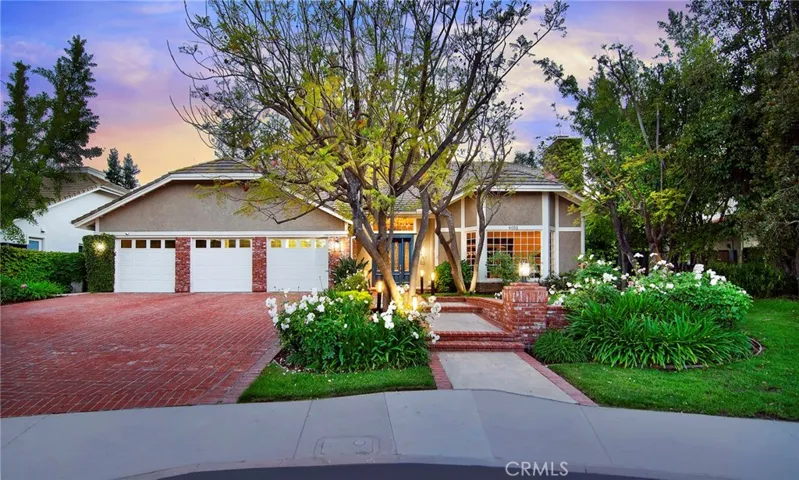 6055 Macadam Court, Agoura Hills, California 91301