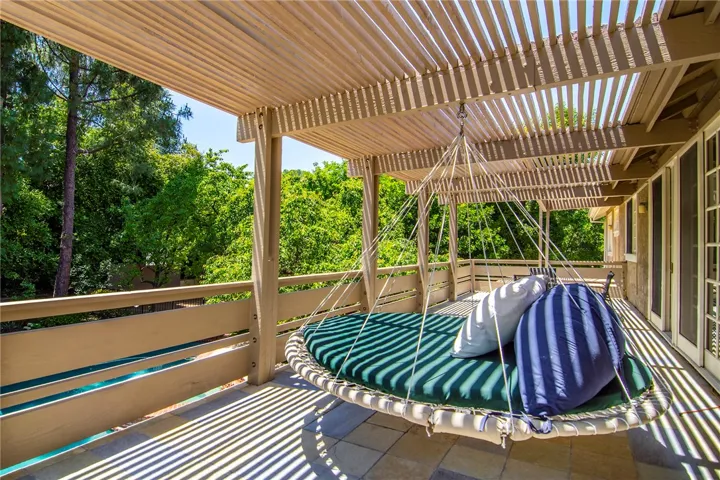 6055 Macadam Court, Agoura Hills, California 91301
