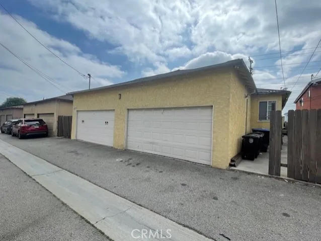 1850 N Hollywood Way, Burbank, California 91505
