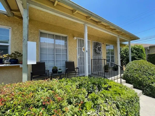 1850 N Hollywood Way, Burbank, California 91505