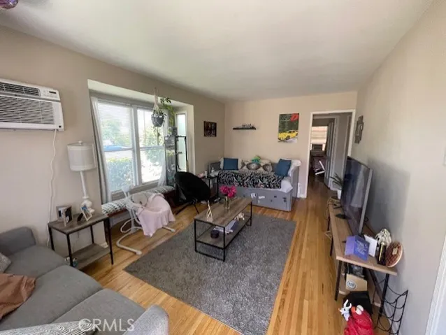 1850 N Hollywood Way, Burbank, California 91505