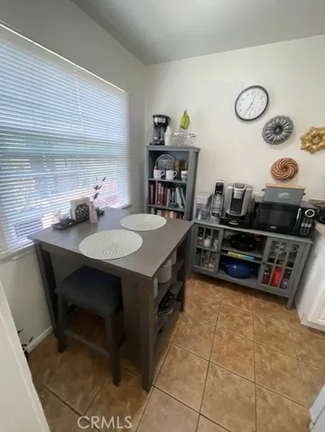 1850 N Hollywood Way, Burbank, California 91505