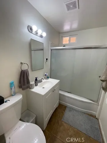 1850 N Hollywood Way, Burbank, California 91505