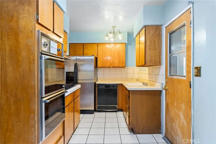 Another view of the efficient kitchen ad 3723 East 5th Street