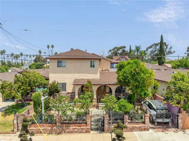 Welcome to 3723 East 5th Street, Los Angeles