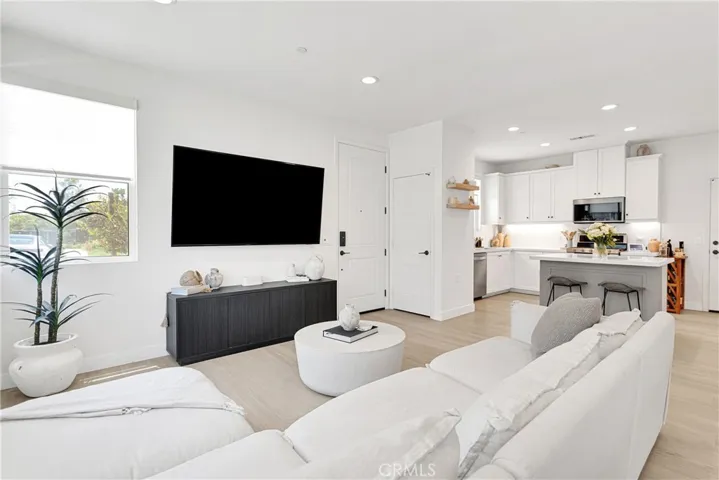 3612 E Moonlight Street 102, Ontario, California 91761