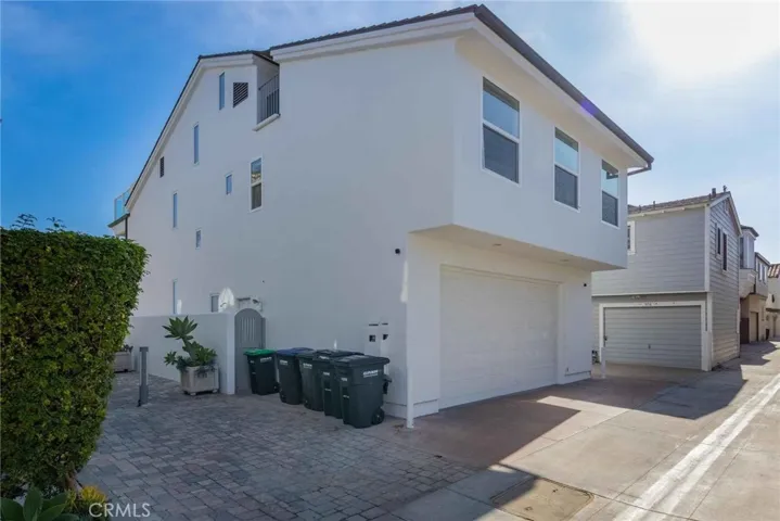 506 W Oceanfront 1, Newport Beach, California 92661