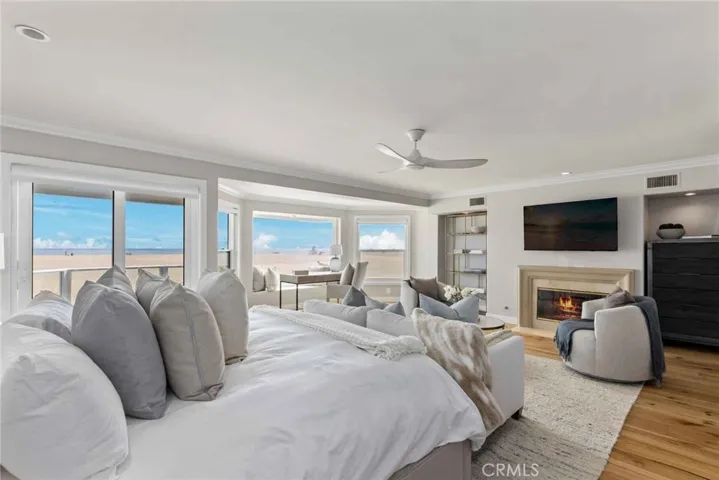 506 W Oceanfront 1, Newport Beach, California 92661